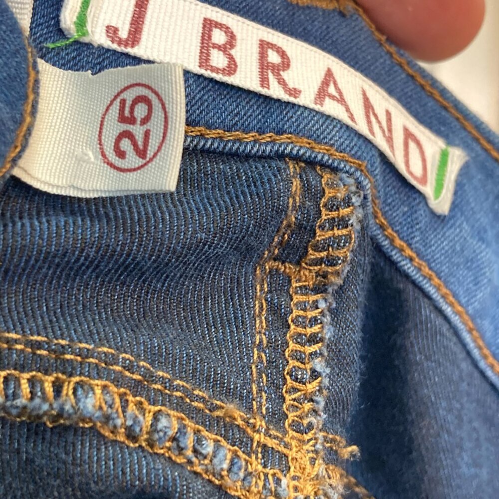 Women's jeans by J Brand blue sze 25 - Picture 3 of 4